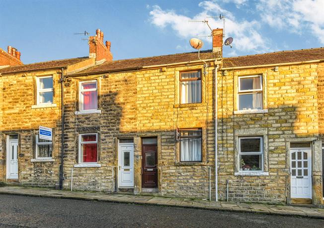 A house in Moorlands, Lancaster for just £90,000